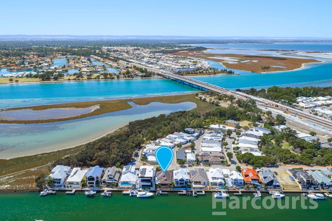 39 Leisure Way, HALLS HEAD, WA 6210, Halls Head - Image 1
