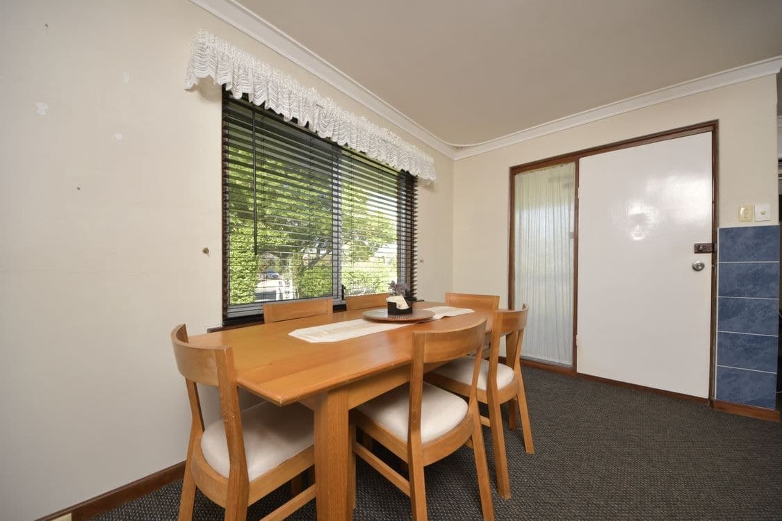 28 Regan Street, ROCKINGHAM, WA 6168, Rockingham - Thumbnail 6