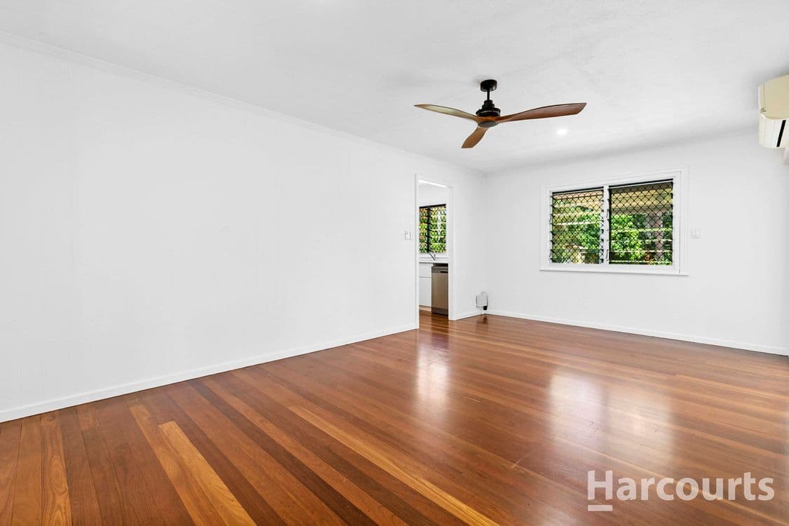 19 Truro Street, TORQUAY, QLD 4655, Torquay - Thumbnail 4
