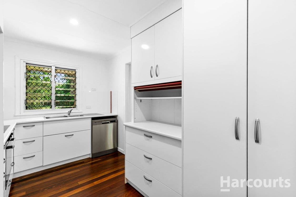 19 Truro Street, TORQUAY, QLD 4655, Torquay - Thumbnail 7