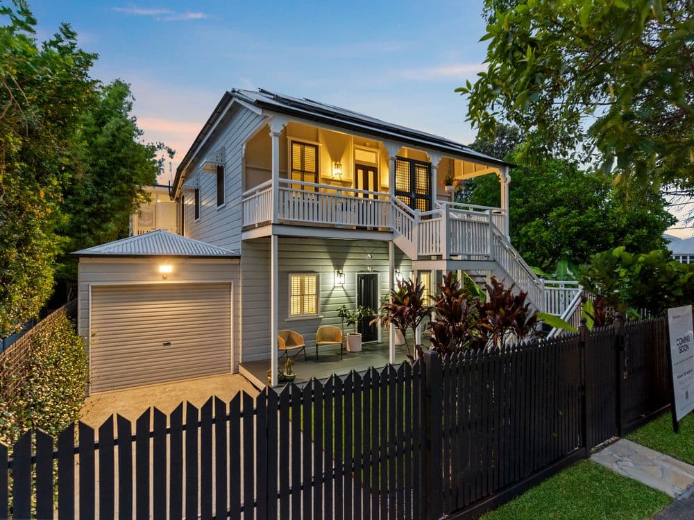 25 Junction Street, WOOLLOONGABBA, QLD 4102, Woolloongabba - Image 1
