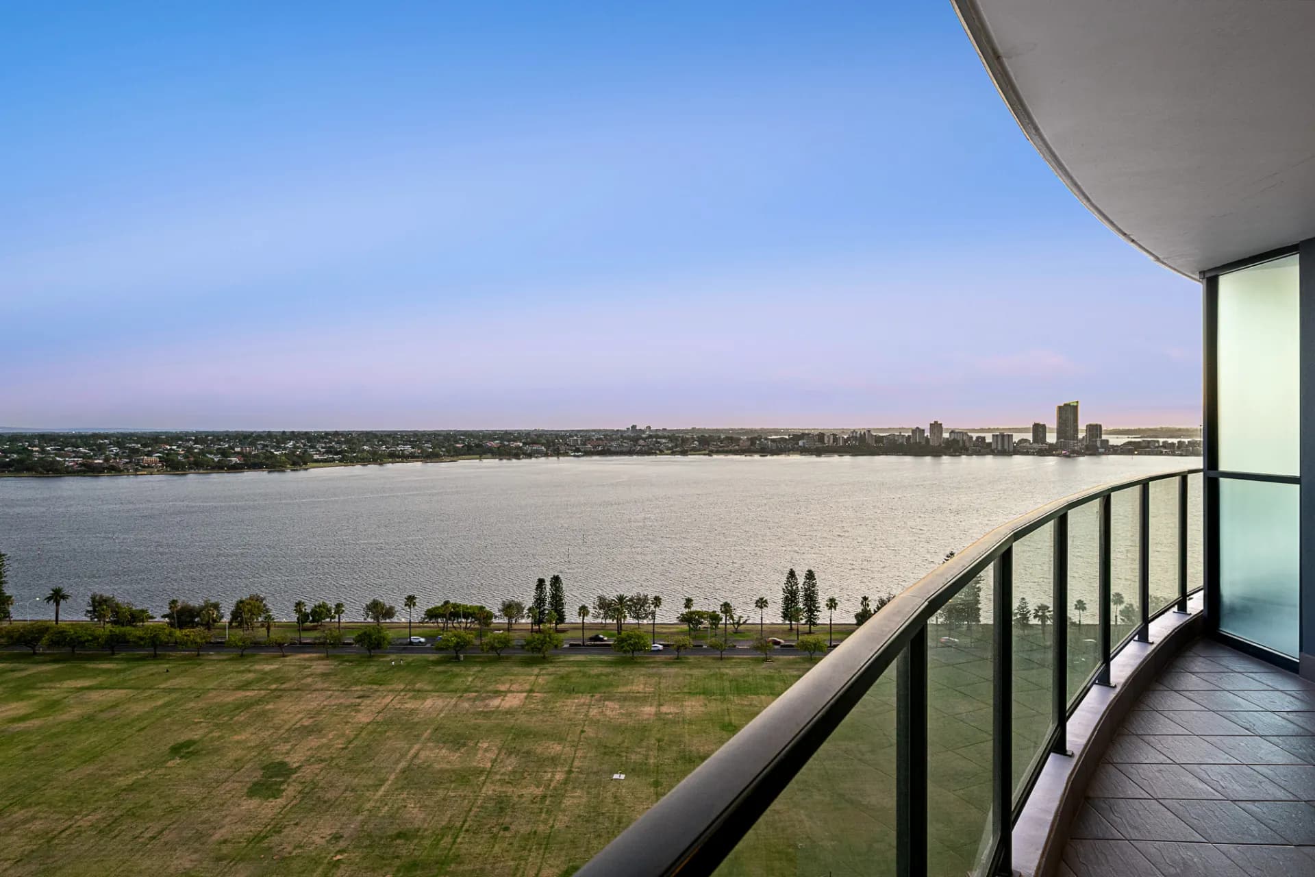 68/100 Terrace Road, East Perth., East Perth - Thumbnail 4