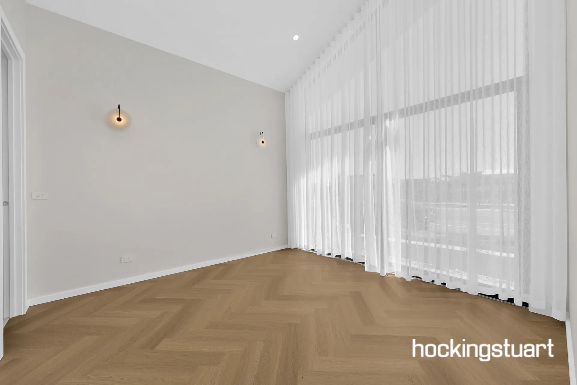 330 Marathon  Boulevard, Craigieburn - Thumbnail 2