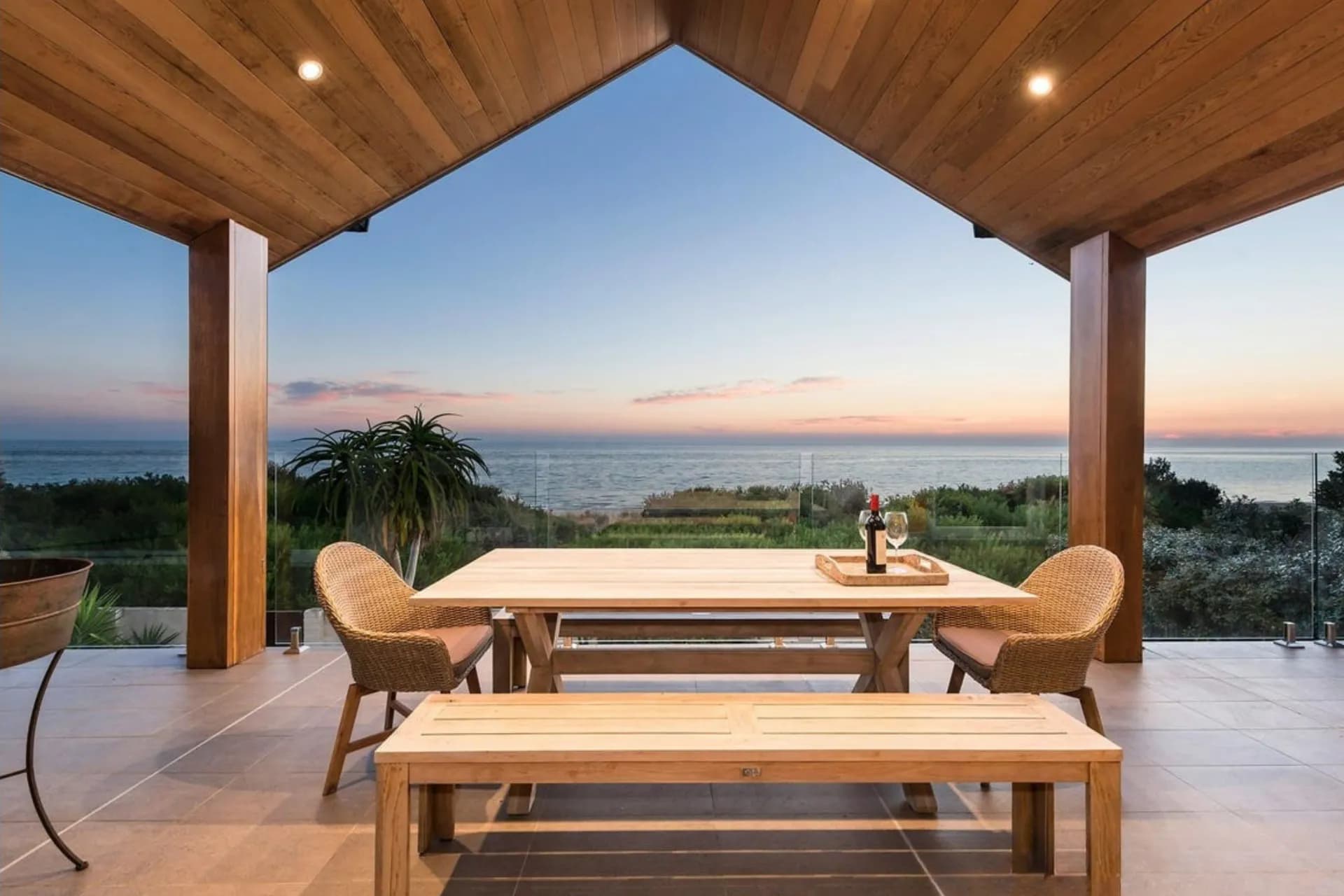 Beachfront/202 Nepean Highway, Aspendale, VIC, Aspendale - Thumbnail 2