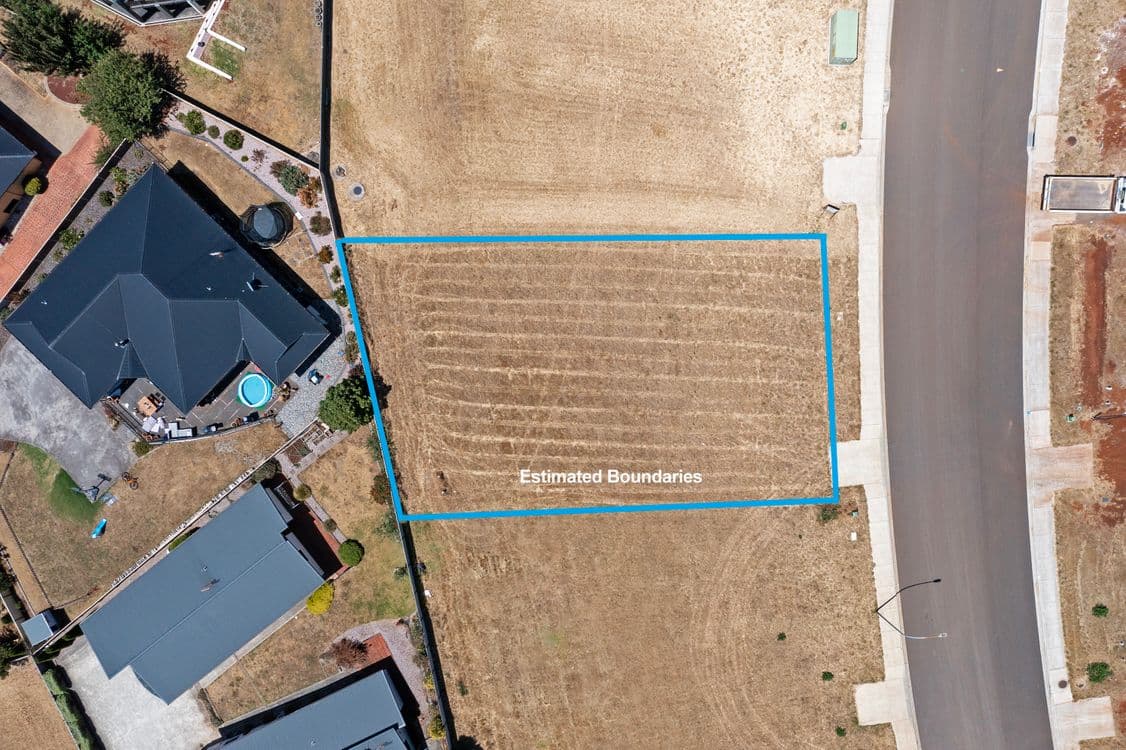 52 Hillfarm Drive, PARK GROVE, TAS 7320, Park Grove - Thumbnail 2