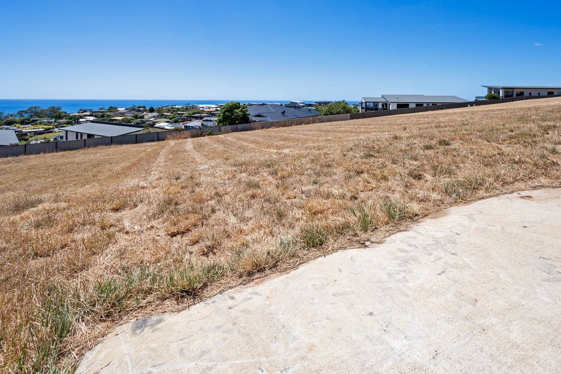 52 Hillfarm Drive, PARK GROVE, TAS 7320, Park Grove - Thumbnail 4