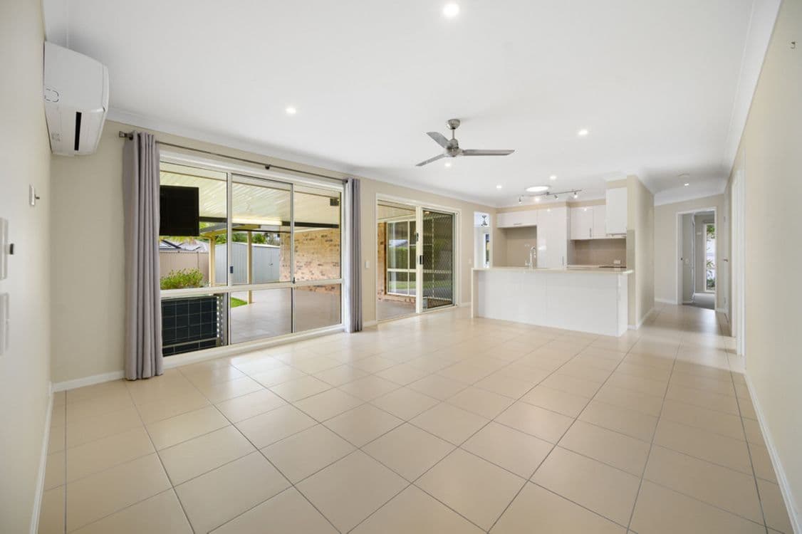 30 Urangan Court, Helensvale, QLD 4212, Helensvale - Thumbnail 7