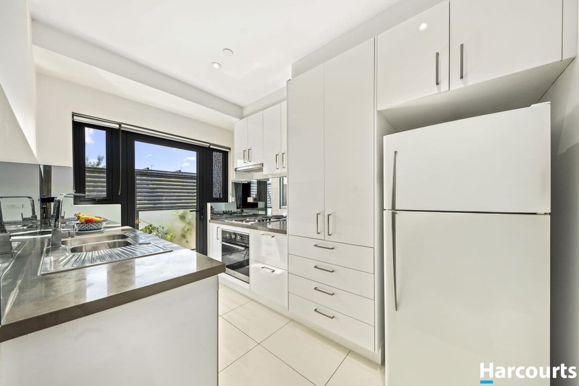 106/1098 Stud Road, ROWVILLE, VIC 3178, Rowville - Thumbnail 4