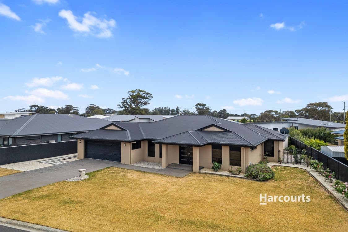 6 Poynton Close, TURNERS BEACH, TAS 7315, Turners Beach - Thumbnail 2
