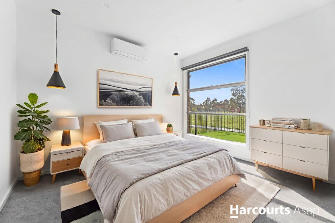 8 Coberley Way, Cranbourne North, VIC 3977, Cranbourne North - Thumbnail 6