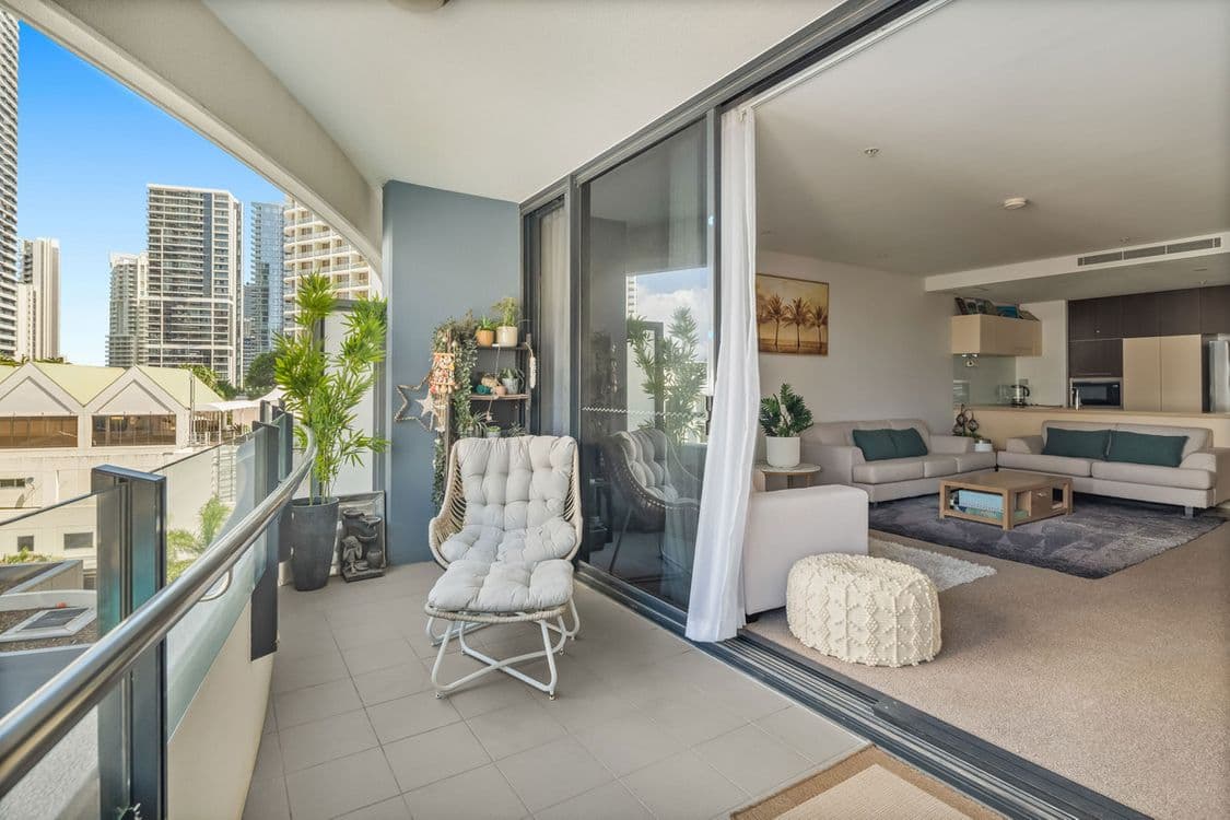 604/89 Surf Parade, Broadbeach, QLD 4218, Broadbeach - Thumbnail 4