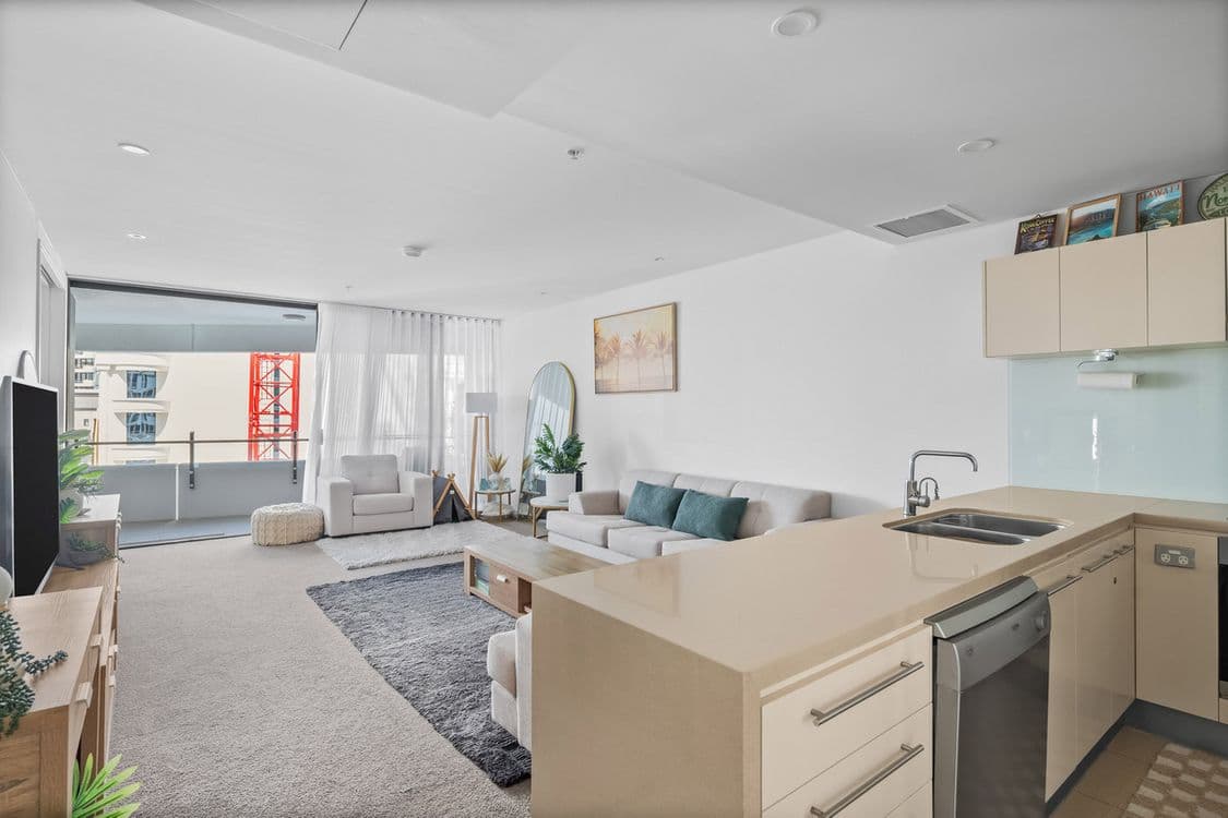 604/89 Surf Parade, Broadbeach, QLD 4218, Broadbeach - Thumbnail 7