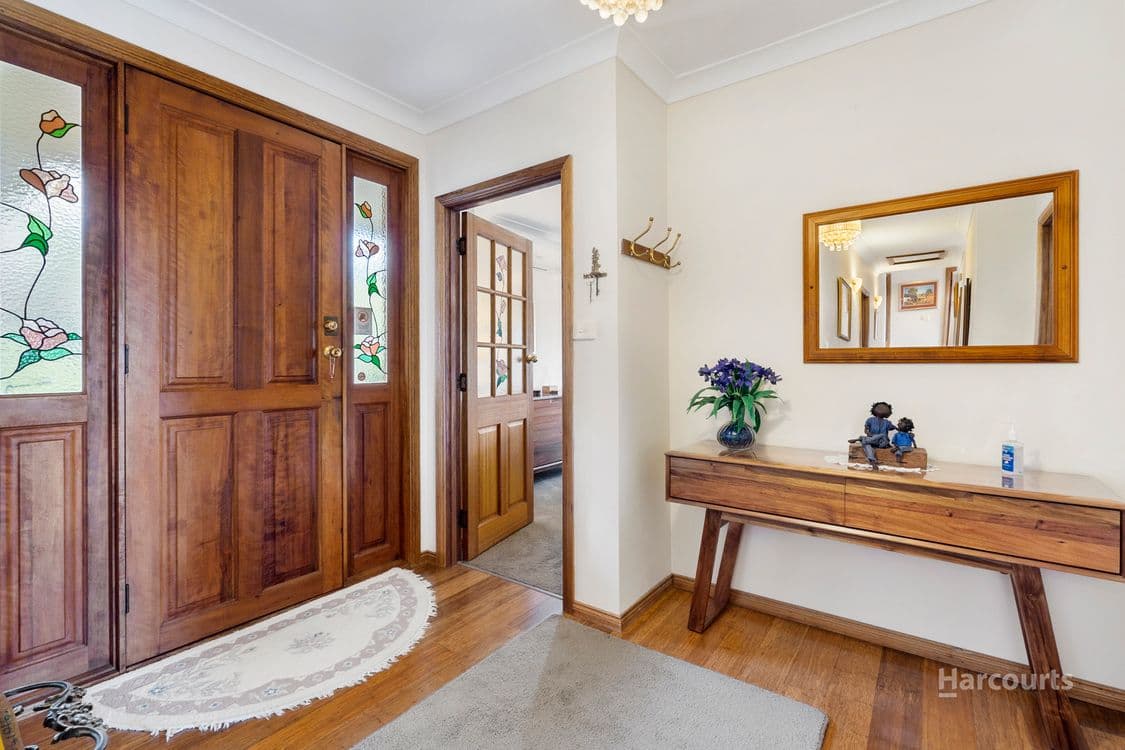 28 Ogilvie Street, MOUNT STUART, TAS 7000, Mount Stuart - Thumbnail 2