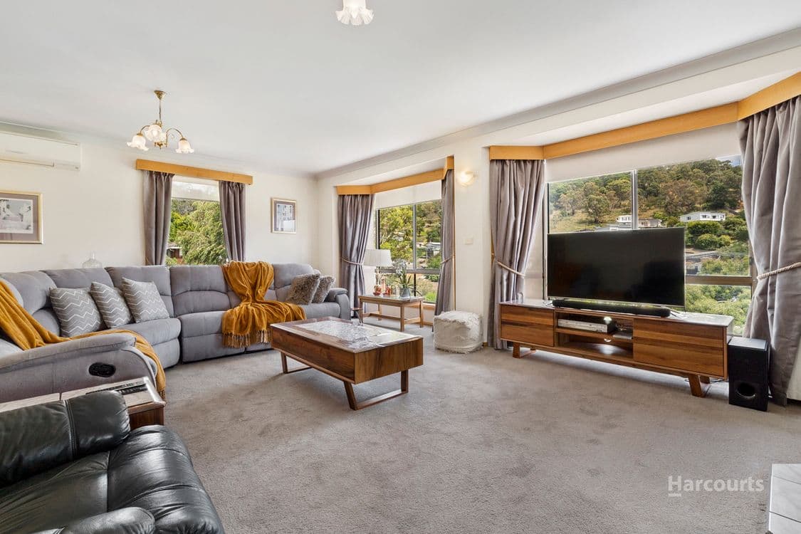 28 Ogilvie Street, MOUNT STUART, TAS 7000, Mount Stuart - Thumbnail 5
