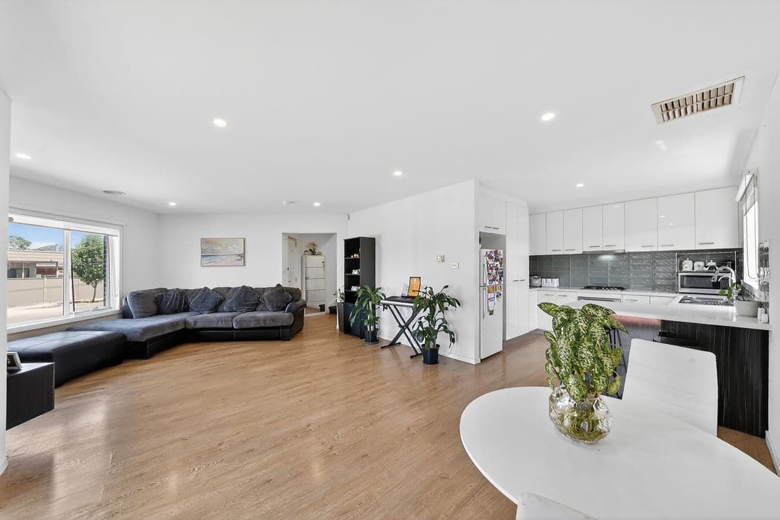 3A Blendon Avenue, ST ALBANS, VIC 3021, St Albans - Image 1