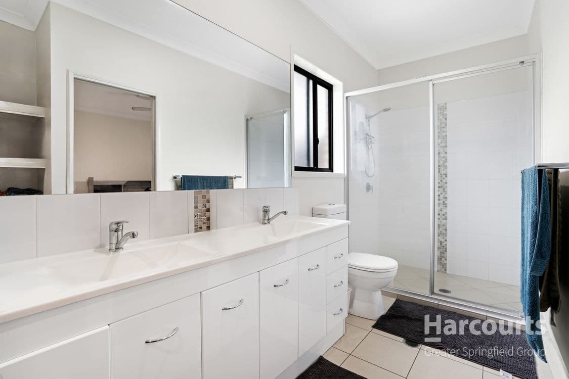 9 Robyn Court, LOGAN VILLAGE, QLD 4207, Logan Village - Thumbnail 4