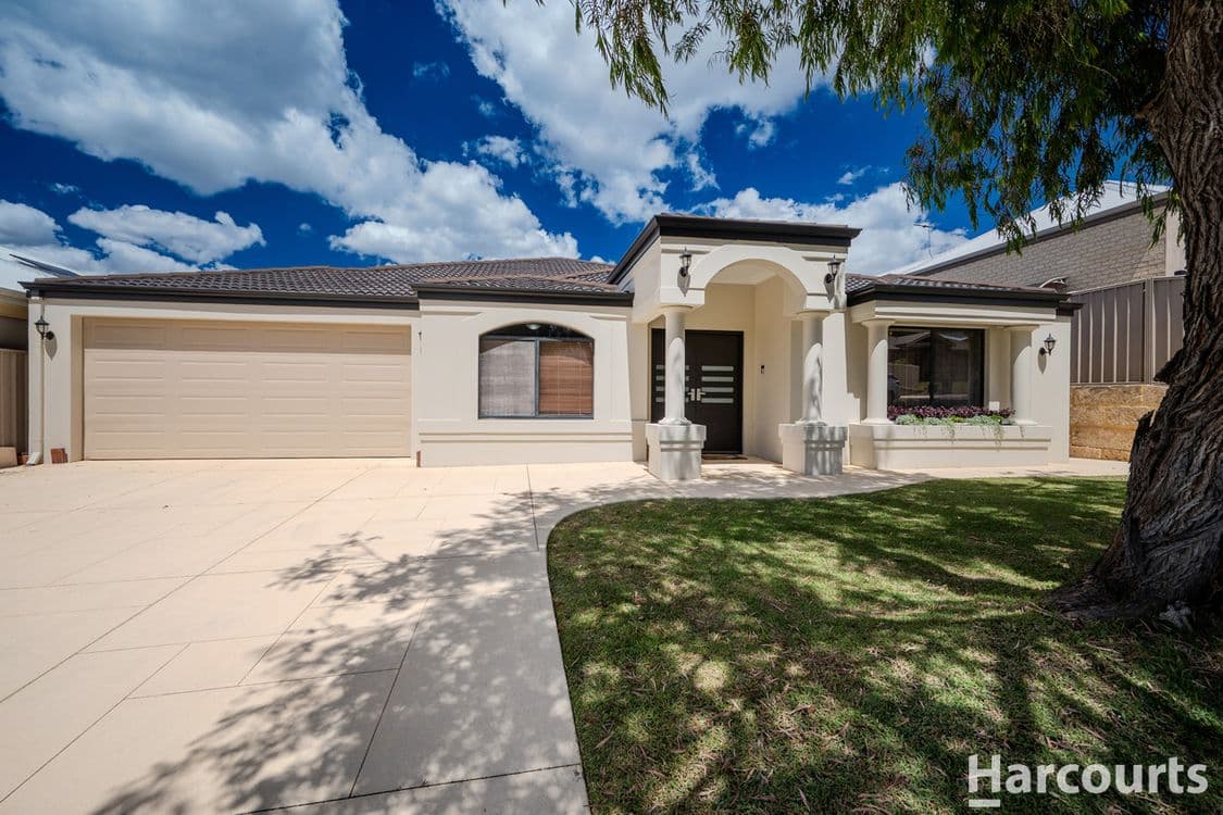 46 LaBianca Vista, CARRAMAR, WA 6031, Carramar - Image 1