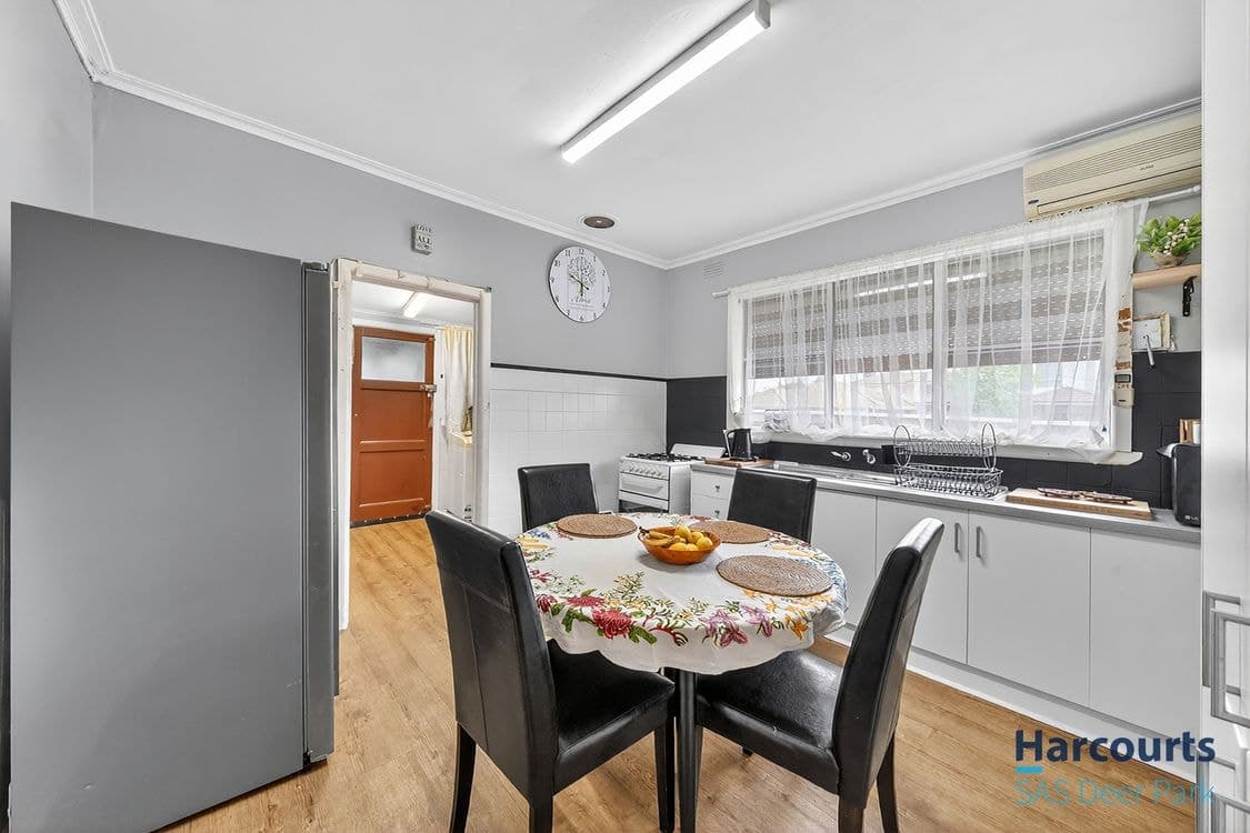2 Cobham Street, ST ALBANS, VIC 3021, St Albans - Thumbnail 4