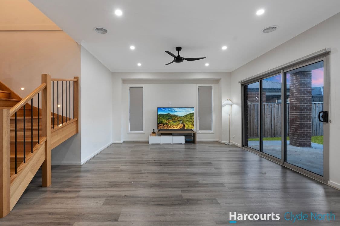 73 Burnbank Parade, CLYDE NORTH, VIC 3978, Clyde North - Thumbnail 3
