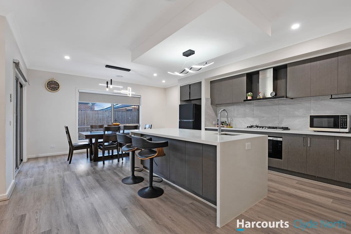 73 Burnbank Parade, CLYDE NORTH, VIC 3978, Clyde North - Thumbnail 6