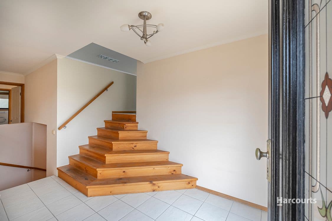 79 Chardonnay Drive, BERRIEDALE, TAS 7011, Berriedale - Thumbnail 2
