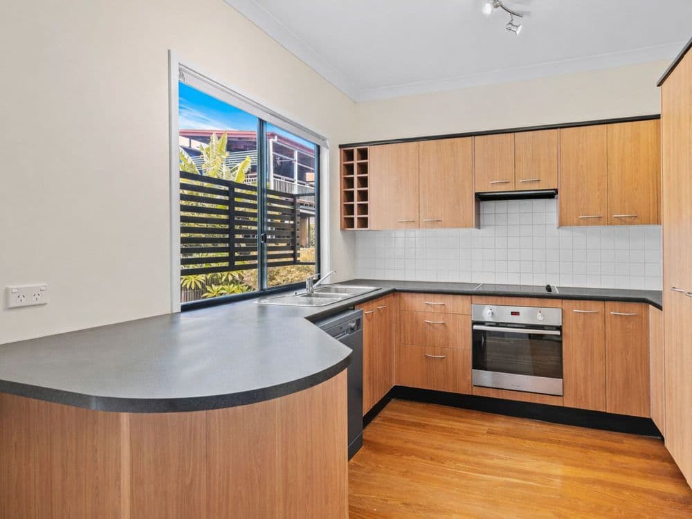 18 Tamworth Street, ANNERLEY, QLD 4103, Annerley - Thumbnail 2