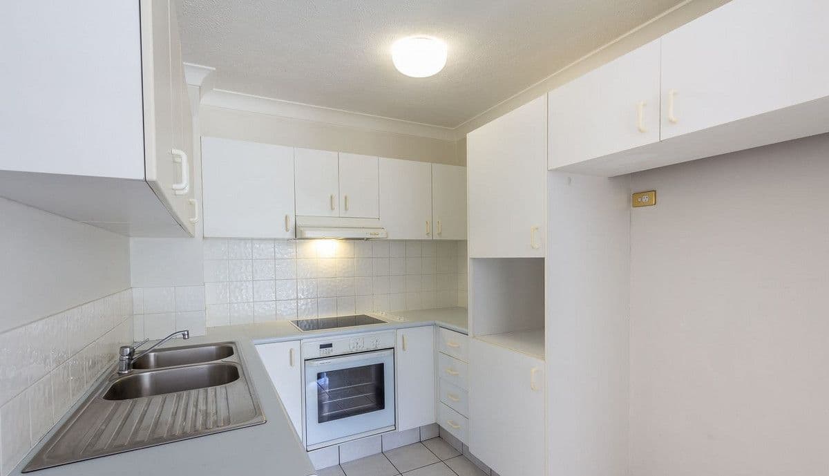 10/26 Back Street, Biggera Waters, QLD 4216, Biggera Waters - Thumbnail 5