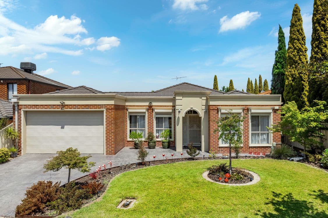 11 Tuscany Court, ROXBURGH PARK, VIC 3064, Roxburgh Park - Image 1