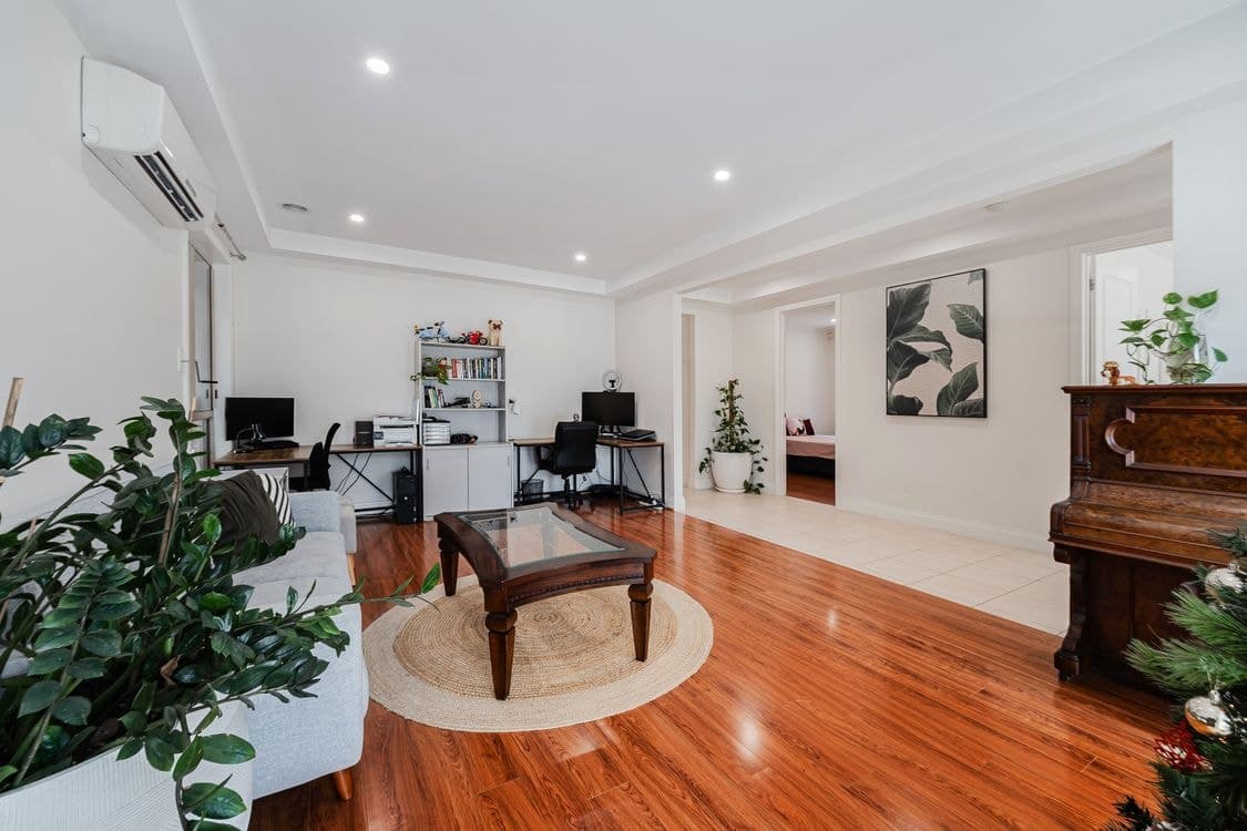 11 Tuscany Court, ROXBURGH PARK, VIC 3064, Roxburgh Park - Thumbnail 6