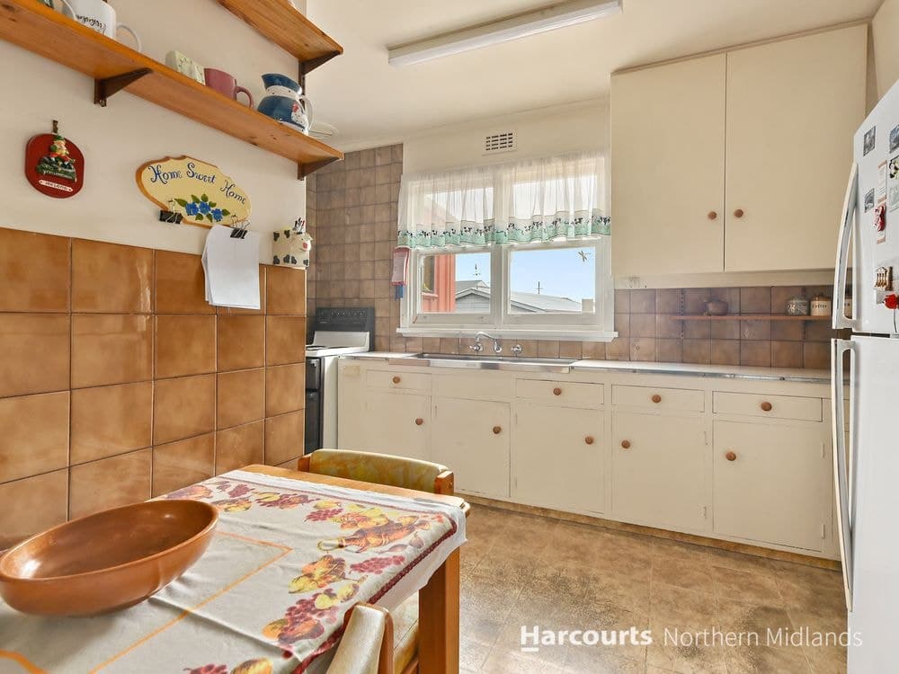 34 Cracroft Street, LONGFORD, TAS 7301, Longford - Thumbnail 6