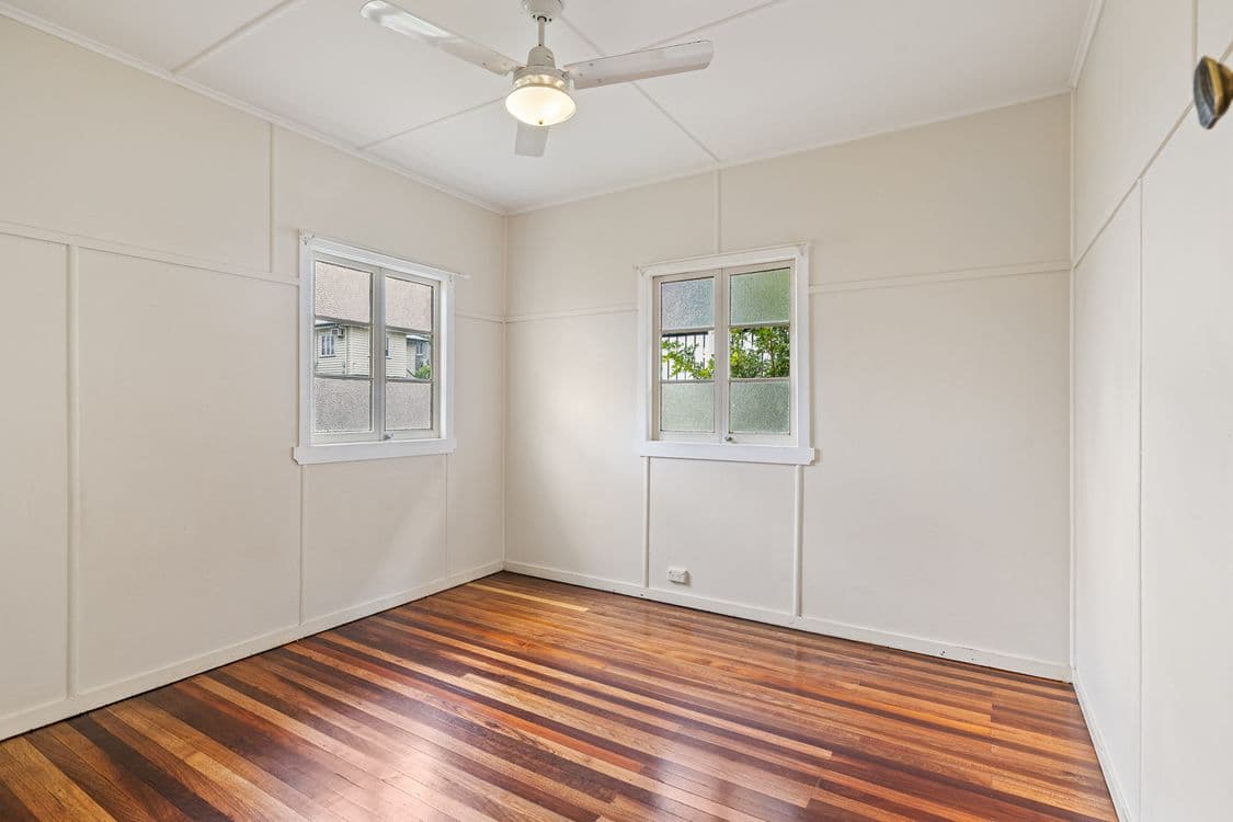 97 Lindwall Street, UPPER MOUNT GRAVATT, QLD 4122, Upper Mount Gravatt - Thumbnail 6