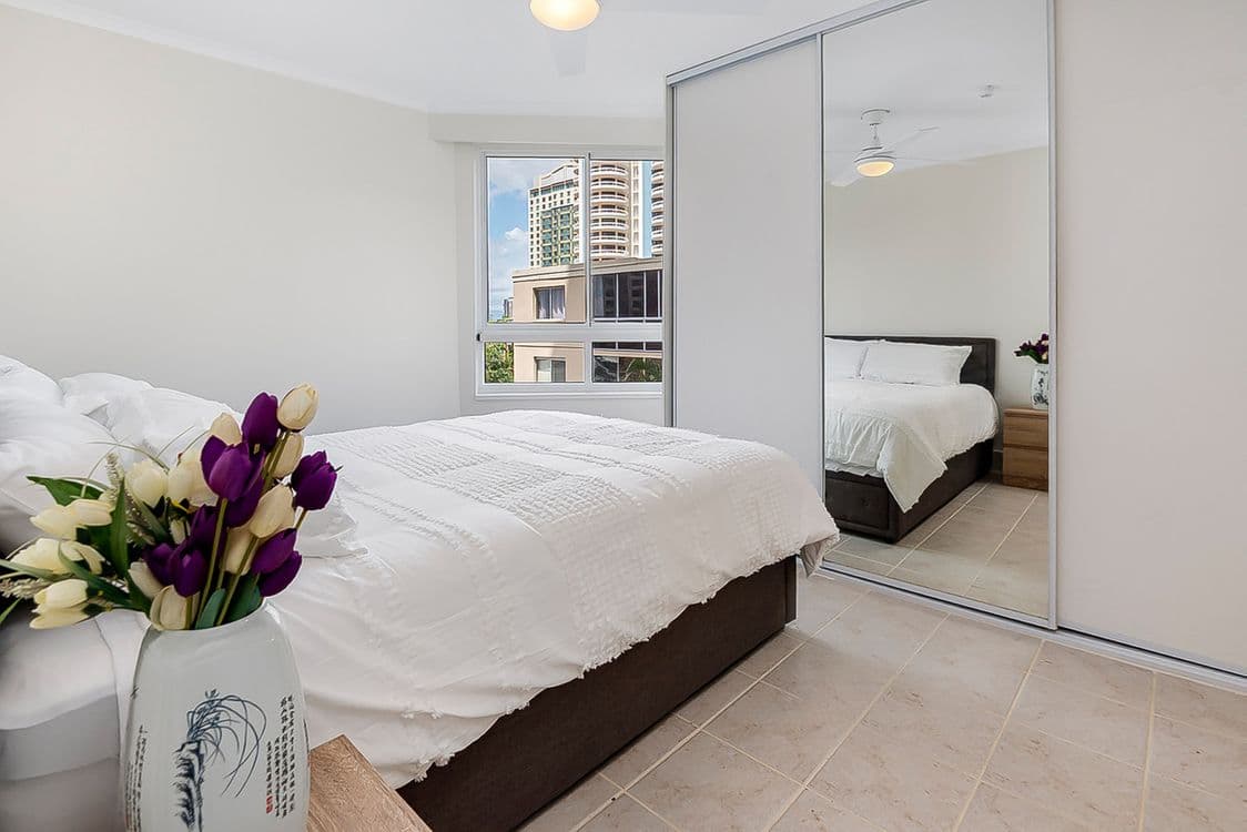 204/9 Laycock Street, Surfers Paradise, QLD 4217, Surfers Paradise - Thumbnail 6