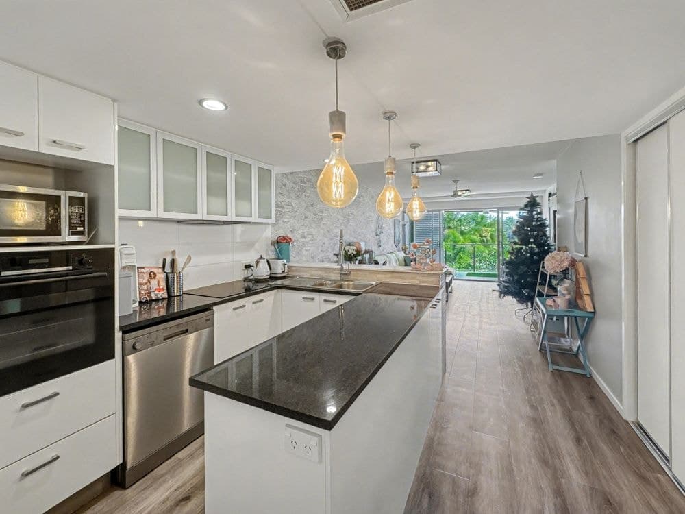 56/57 Grand Parade, KAWANA ISLAND, QLD 4575, Kawana Island - Thumbnail 7