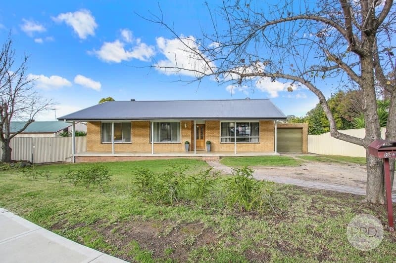 61 Queen Road, Lilydale VIC 3140, Lilydale - Image 1
