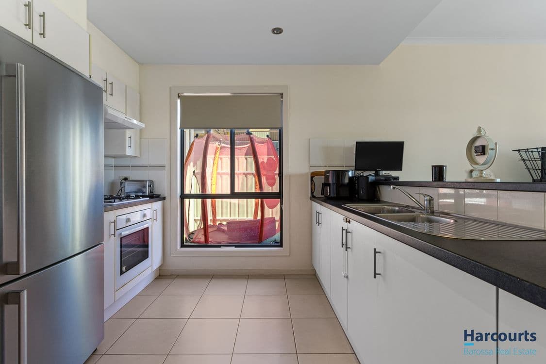 109 Kingfisher Drive, HEWETT, SA 5118, Hewett - Thumbnail 4