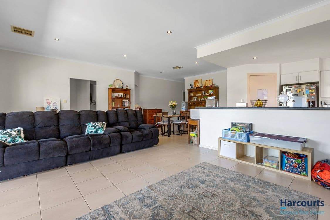 109 Kingfisher Drive, HEWETT, SA 5118, Hewett - Thumbnail 5