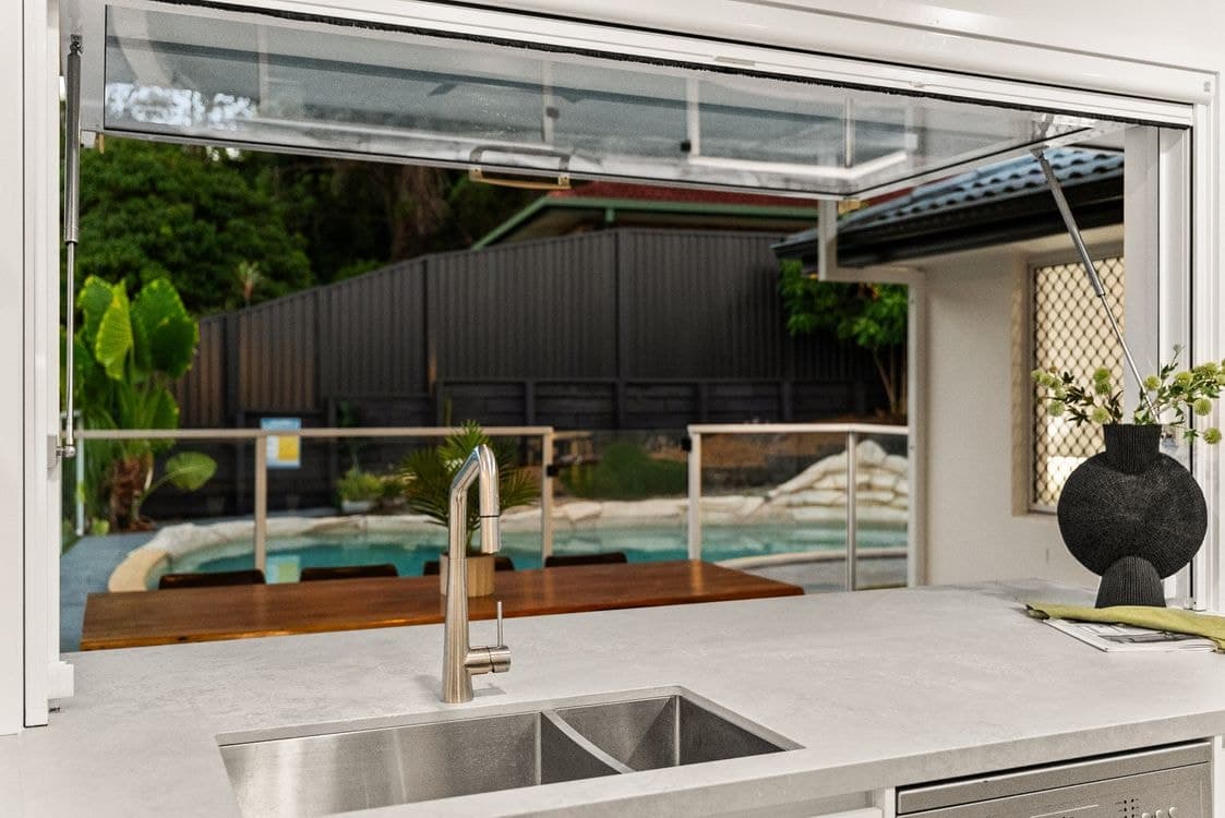 2 Dorchester Court, OXENFORD, QLD 4210, Oxenford - Thumbnail 4
