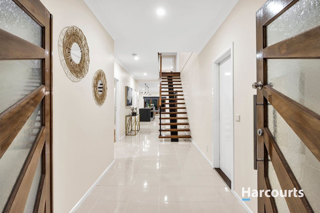 16 Datura Avenue, CRANBOURNE NORTH, VIC 3977, Cranbourne North - Thumbnail 3