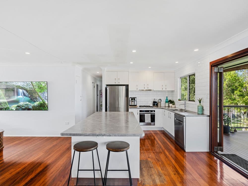 11 Gaywood Street, WYNNUM WEST, QLD 4178, Wynnum West - Thumbnail 7