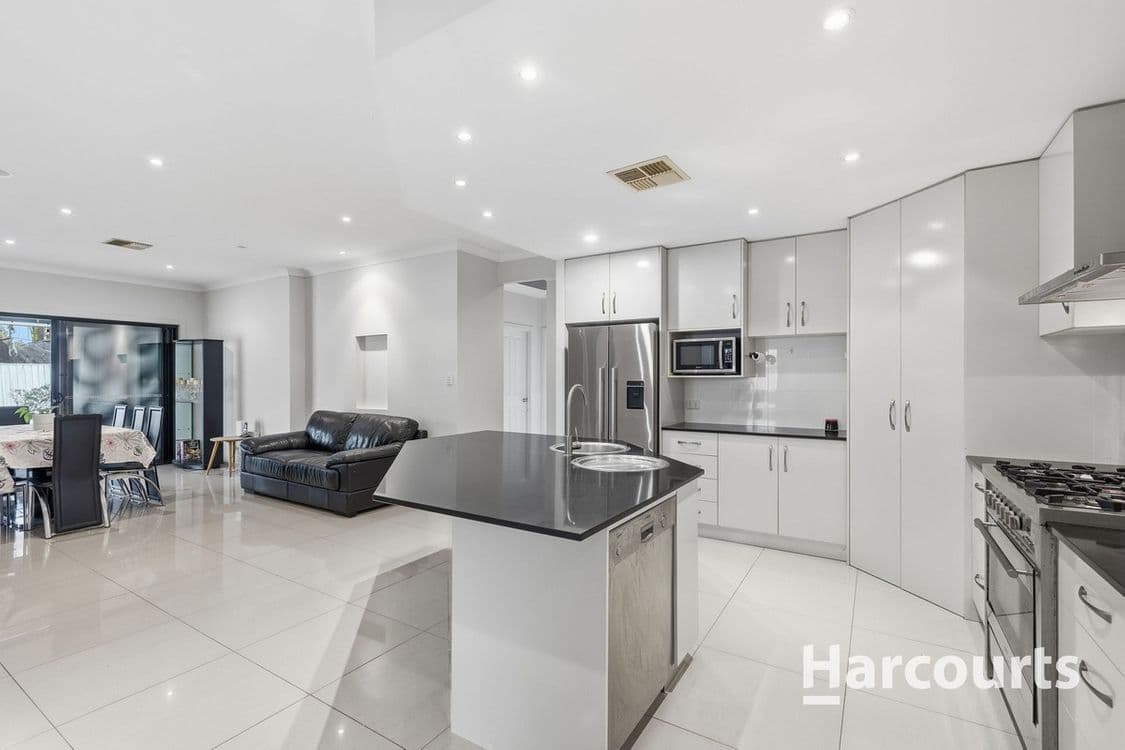85 Dannenberg Street, Carseldine, QLD 4034, Carseldine - Thumbnail 3