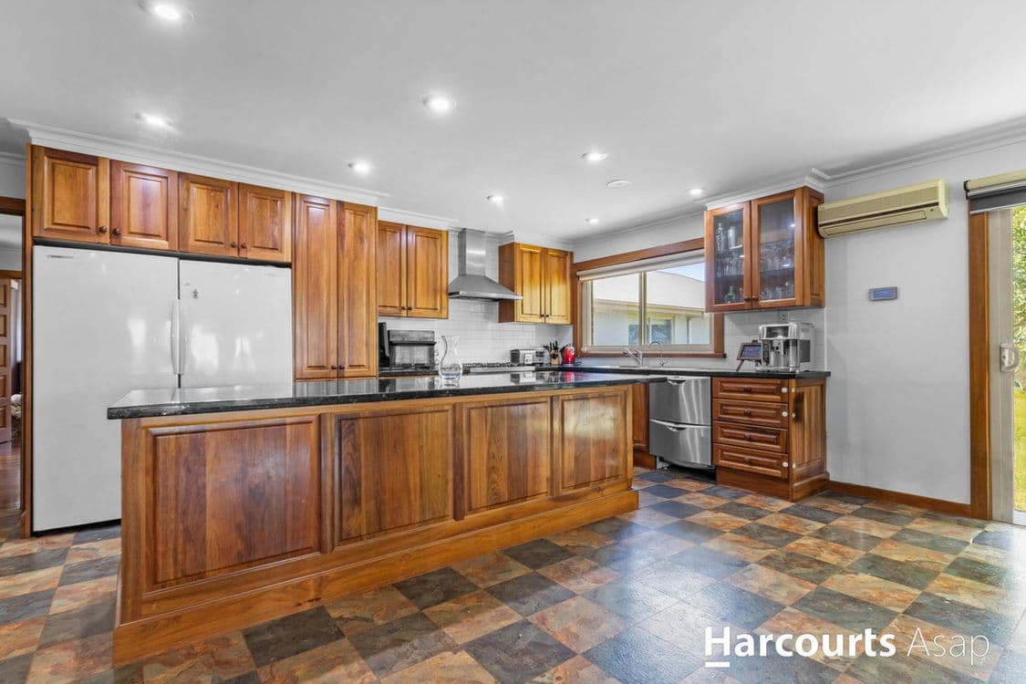 3175 Princes Highway, Bunyip, VIC 3815, Bunyip - Thumbnail 2