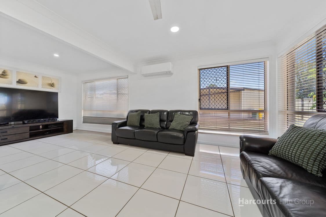 15 Moran Close, EAGLEBY, QLD 4207, Eagleby - Thumbnail 3