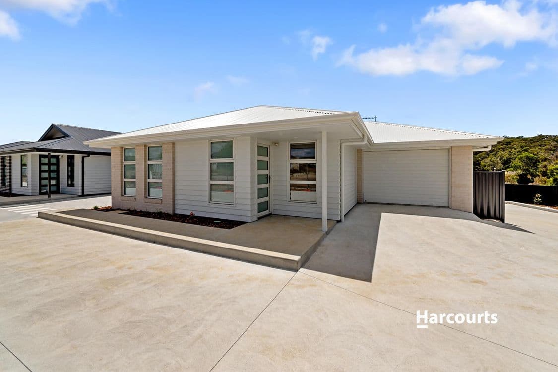 12-16/35A Palmers Road, LATROBE, TAS 7307, Latrobe - Thumbnail 5