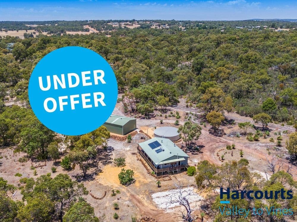 69 Blue Squill Drive, LOWER CHITTERING, WA 6084, Lower Chittering - Thumbnail 2