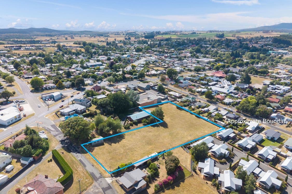 46A Beefeater Street, DELORAINE, TAS 7304, Deloraine - Image 1