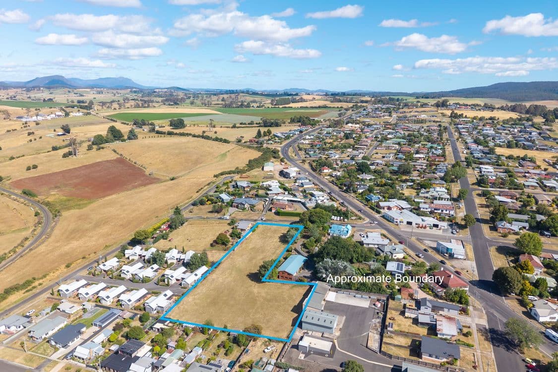 46A Beefeater Street, DELORAINE, TAS 7304, Deloraine - Thumbnail 4