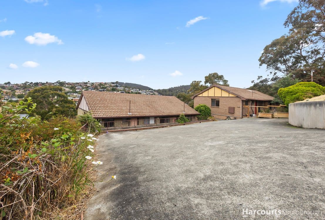 1/18 Wallace Avenue, LENAH VALLEY, TAS 7008, Lenah Valley - Thumbnail 2
