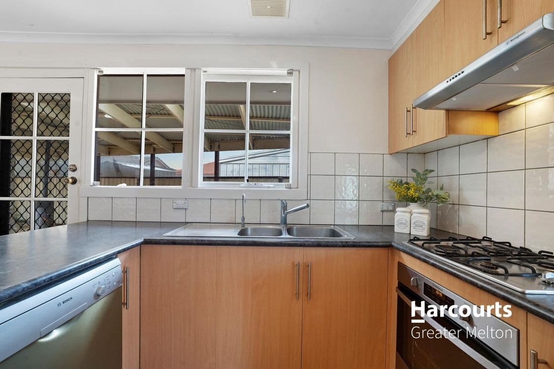 7 Murray Court, WERRIBEE, VIC 3030, Werribee - Thumbnail 7