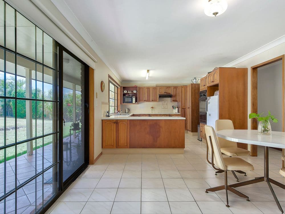 15 Walsall Street, THE GAP, QLD 4061, The Gap - Thumbnail 6