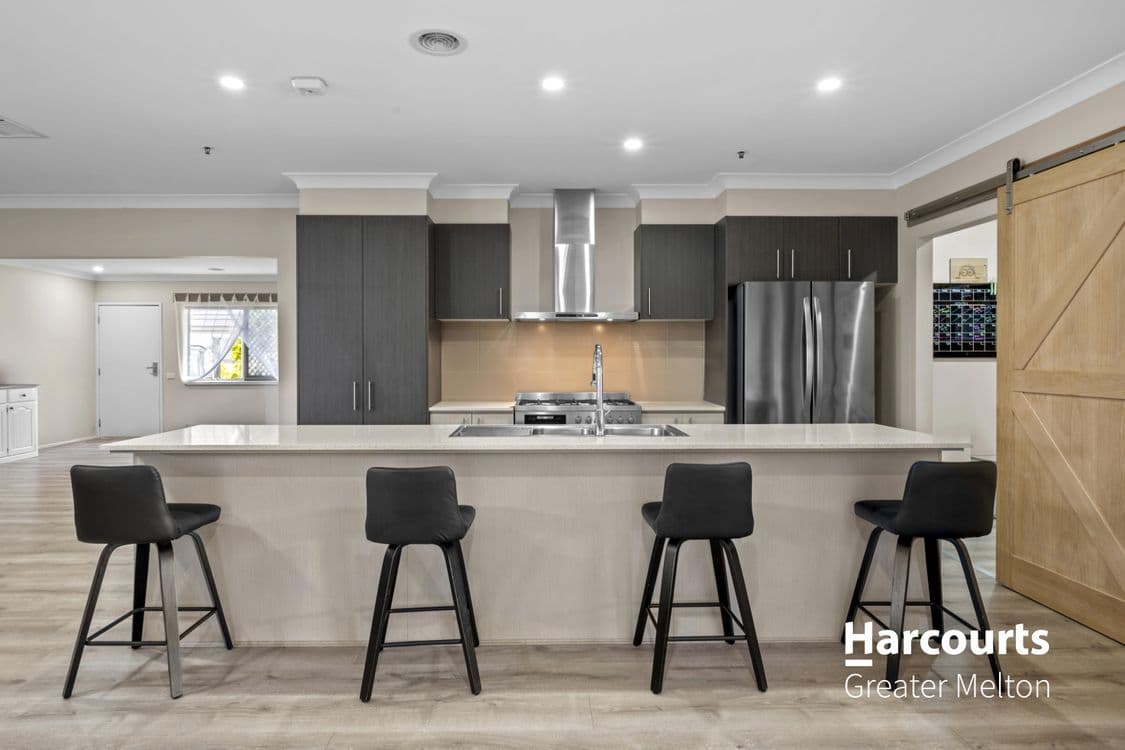 28 Dalray Crescent, KURUNJANG, VIC 3337, Kurunjang - Thumbnail 5